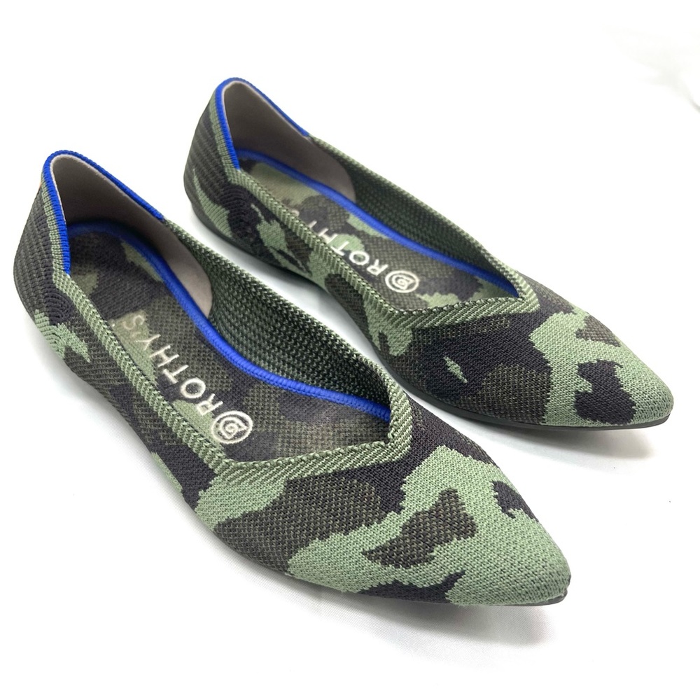Rothy’s Pointed toe olive camo flats size 7.5